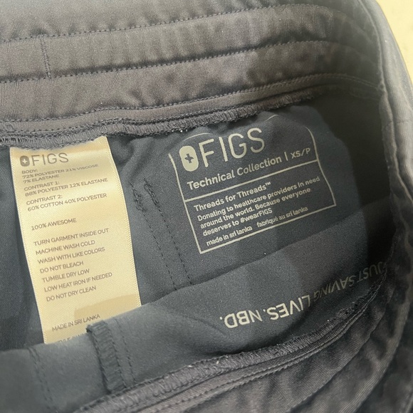 Figs Jogger Scrub Bottoms - Picture 2 of 3